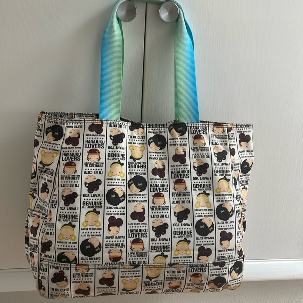 Harajuku Lovers tote w/anime bag charm